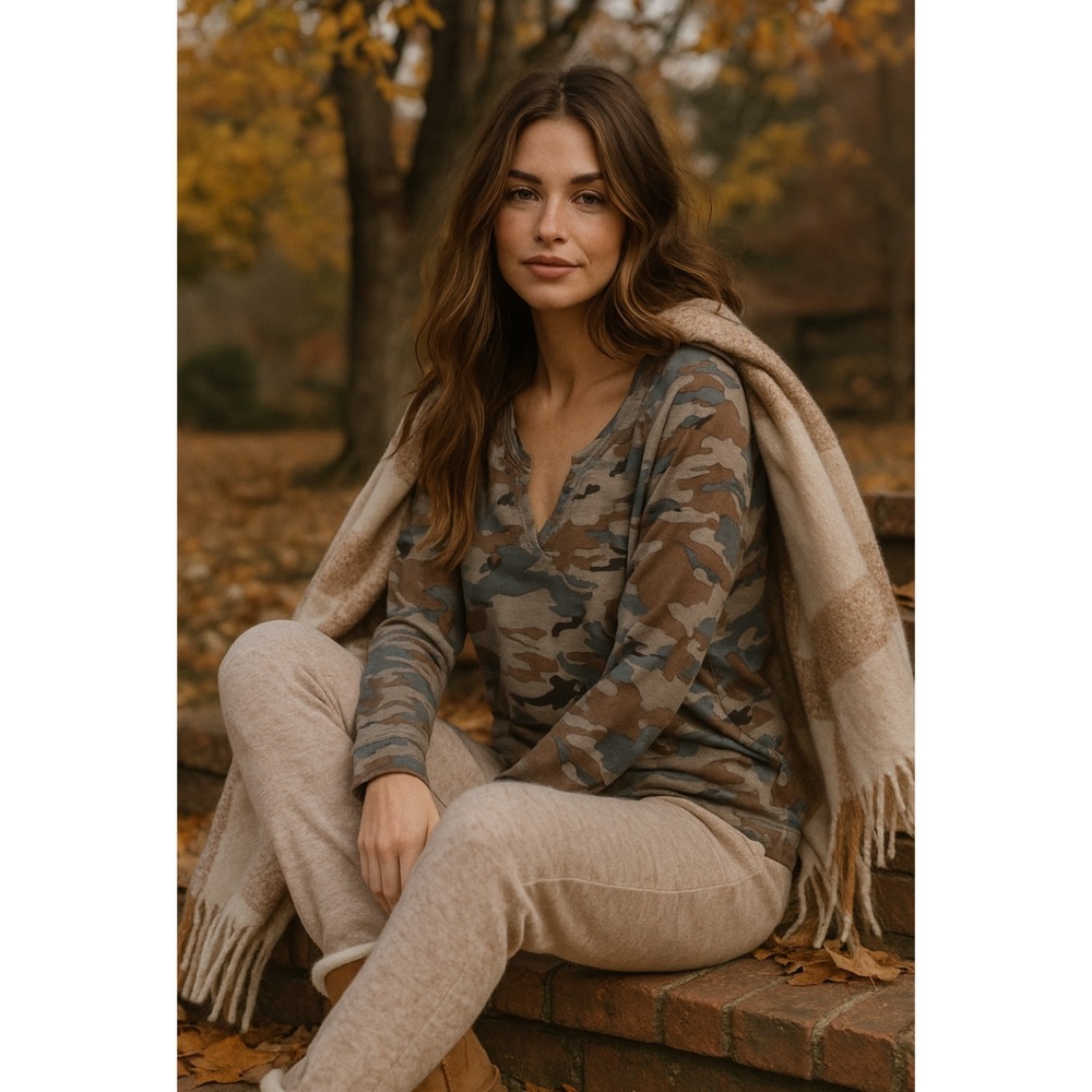 Mono B Camo Print Long Sleeve Top V-Neck Casual Stylish‎ Pullover plus size 1X